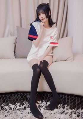 边摸边吃奶边做爽gif动态视频_高清动漫免费观看