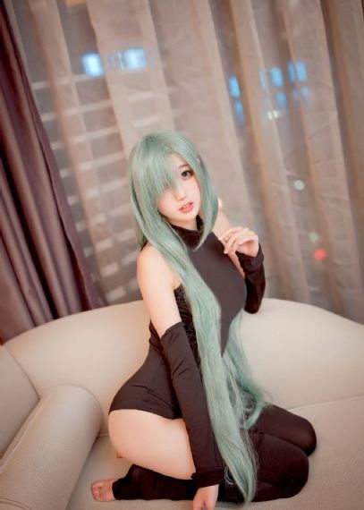 年轻的善良的女教师5免费观看_电视剧高清在线观看