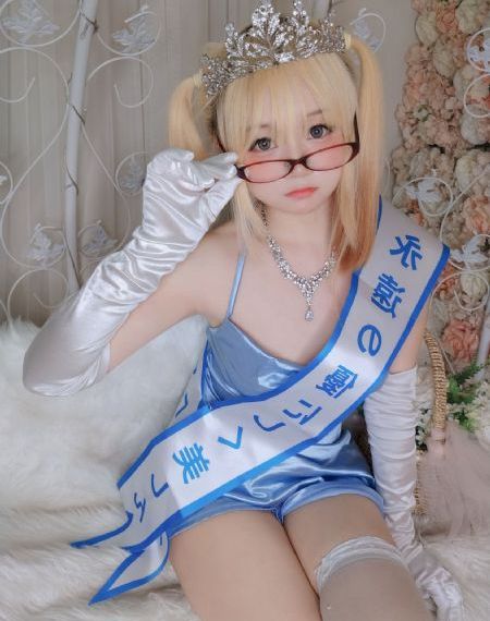 刀在喉咙弗洛伦斯格林在线南瓜_DVDHD在线观看