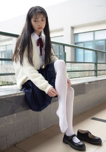 与亲生子伦中文字幕电影_1080在线手机播放