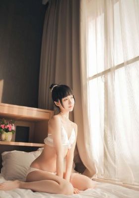三个男人躁我一个爽视频免费_超清在线观看完整版